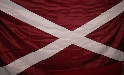 Maroon and white saltire flag - white,